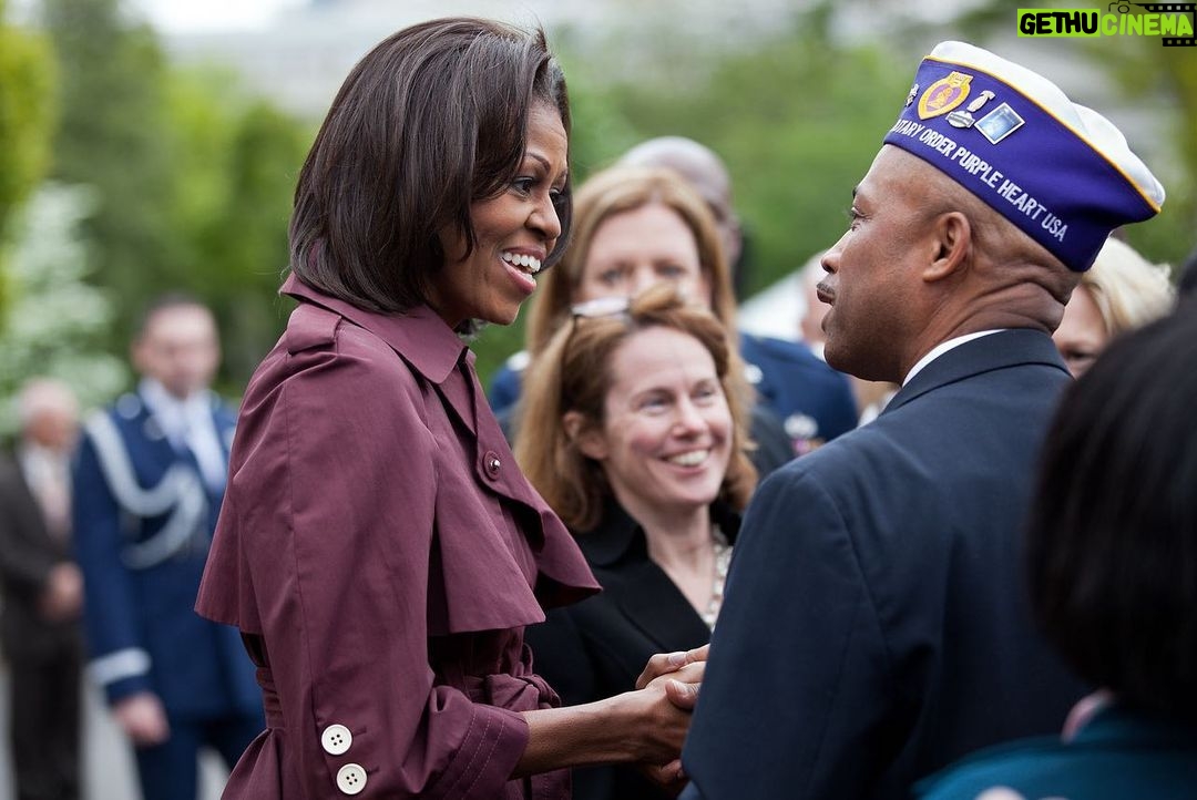 Michelle Obama Instagram - We owe our veterans, their spouses, and their families so much for their courage and commitment to our country. On Veterans Day, let’s remind them how grateful we are for their service and show our appreciation for everything they’ve done for us.