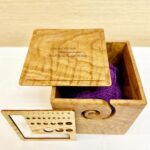 Michelle Obama Instagram – As some of you may know, I absolutely love to knit. I took it up during the pandemic and never looked back. Recently, I was sent this beautiful hand-crafted yarn box as a gift. It’s made of white oak from Illinois and has a quote from my book, The Light We Carry, inscribed on it. I just had to share it with you all. 

Mark, thank you for sending me this thoughtful gift. I love it! 

For all the knitters out there, what are you working on at the moment? I’d love to see your latest project using #TheLightWeCarry. 🧶