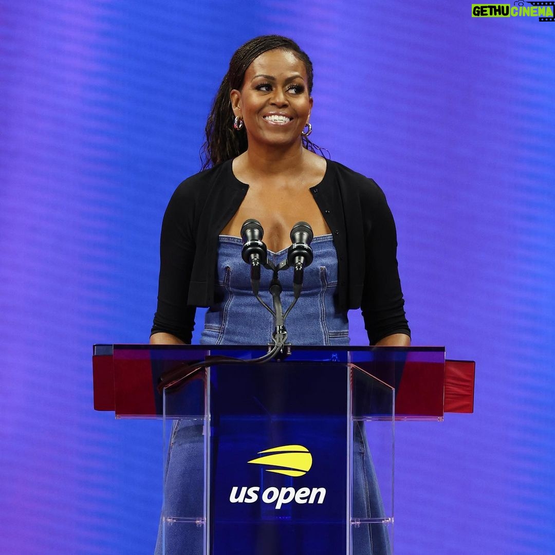 Michelle Obama Instagram - 50 years ago, the United States Tennis Association changed the game by awarding equal prize money for men and women competing at the @USOpen. It was a major milestone in the move for equality in sports, and it wouldn’t have happened without the courage of @BillieJeanKing. I was honored to celebrate the progress she made possible. As Billie Jean taught us, when our rights hang in the balance, we all have a choice to make—we can’t wait around for someone to fight our battles for us. We have to make our own stand, and that’s how we’re going to level the court even further for our daughters and theirs. Arthur Ashe Stadium