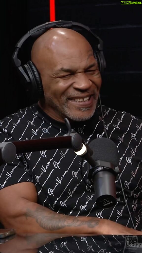 Mike Tyson Instagram - Mike Tyson’s James Brown impression 💯 All NEW episode of #Hotboxin w/ @MikeTyson featuring @neyo is available NOW! #JamesBrown #MikeTyson #Neyo