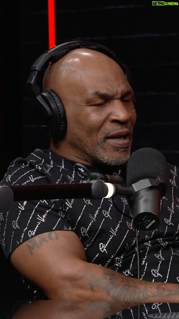 Mike Tyson Instagram - “It’s all about not giving up” All NEW episode of #Hotboxin’ w/ @MikeTyson featuring @usman84kg is available NOW! #MikeTyson #KamaruUsman #notgivingup