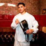 Mike Tyson Instagram – First boxing pro to be gifted @shoptysonpro , @kingryan . Who you got for the W? #ryangarcia or #gervontadavis