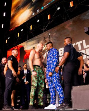 Mike Tyson Instagram - “We will know the answer to the Battle of the Baddest tomorrow.” #riyadhseason