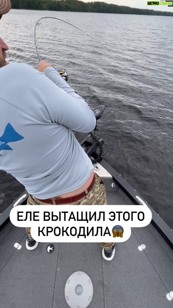 Mikhail Kukota Instagram - Кто отгадает вес крокодила? #рыбалка #кукота Москва • Moscow