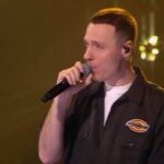 Mikhail Zasidkevich Instagram - 9 апреля в 19:00 на Первом Канале стартует новый сезон «Две звезды. Отцы и дети», где мы участвуем вместе со своим отцом Николаем Засидкевичем. Именно родители привили нам любовь к музыке. С детства поддерживали нас и теперь мы на одной сцене! Гордо и приятно!