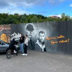 Mikhail Zasidkevich Instagram - В мае наша фан-туса #ВыездЗаDabro нарисовала первое граффити и это повлекло за собой появление новых работ. Теперь в Чебоксарах появился такой рисунок. Масштабный и красивый! Спасибо художнику и всем, кого трогают наши песни и вдохновляют! Для нас это многое значит.