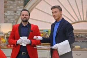 Milan Zimnýkoval Instagram - Podľa mňa šok za šokom v ostatnej časti PCS 😉 

Tak dovi zas v nedeľu! ♥️ #pecieceleslovensko #bakeoff #bakery