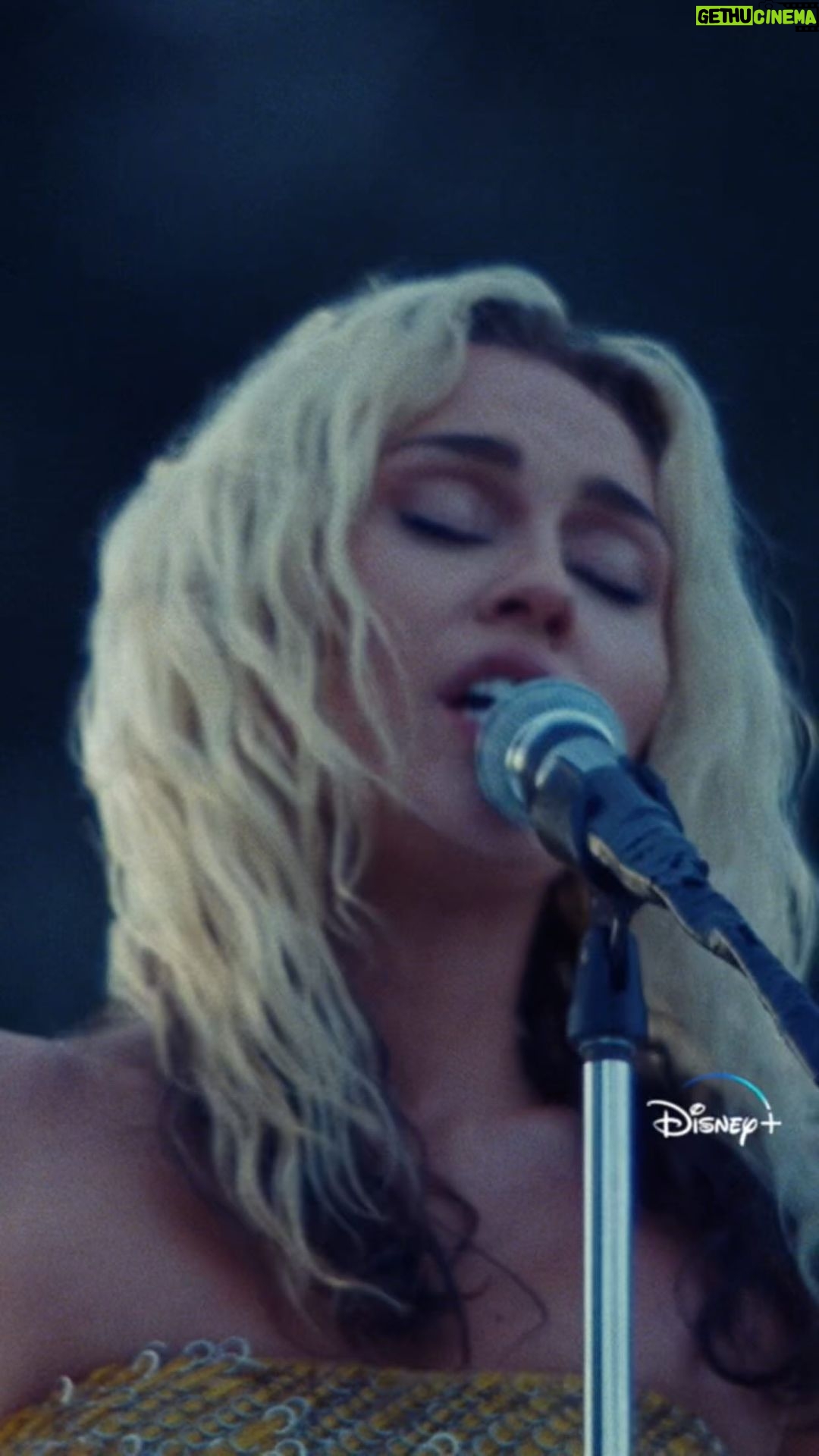 Miley Cyrus Instagram - It’s been 14 years since The Climb was released. In celebration watch my backyard sessions performance of this special song streaming only on @disneyplus March 10th at 1pm ET/10am #EndlessSummerVacation