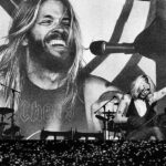 Miley Cyrus Instagram - LAST NIGHTS SHOW IN BRAZIL IS DEDICATED TO MY FRIEND & LEGEND #TAYLORHAWKINS 🦅