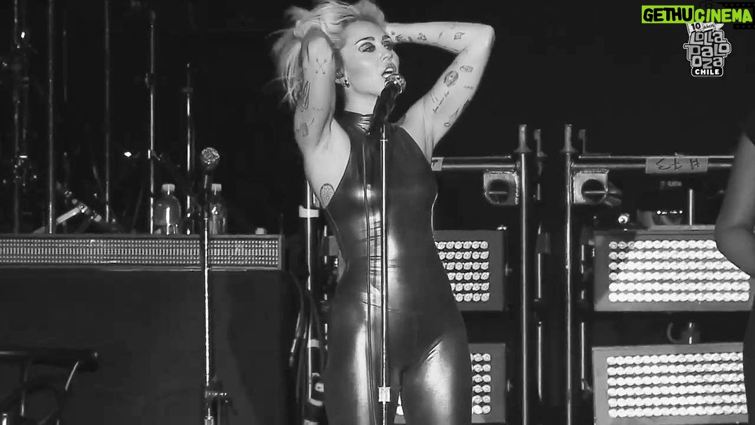 Miley Cyrus Instagram - Ya… I got deep and meaningful but CAN WE TALK ABOUT THAT TIGHT TUCK?!?! #BITCHLEY #ATTENTION #MILEYLIVE 🖤