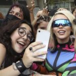 Miley Cyrus Instagram - DO I HAVE YOUR #ATTENTION #MILEYLIVE #ARGENTINA