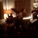 Miley Cyrus Instagram - My birthday gift to MYSELF this year was VERY on brand. I performed for MYSELF and sang my favorite songs including my own. First “live” performance of Flowers was to an audience full of my friends and family. Taking this song back to the seed… she sprouted sensationally. Grateful for the growth in us both. 🌹💋❤️ With Love, Miley