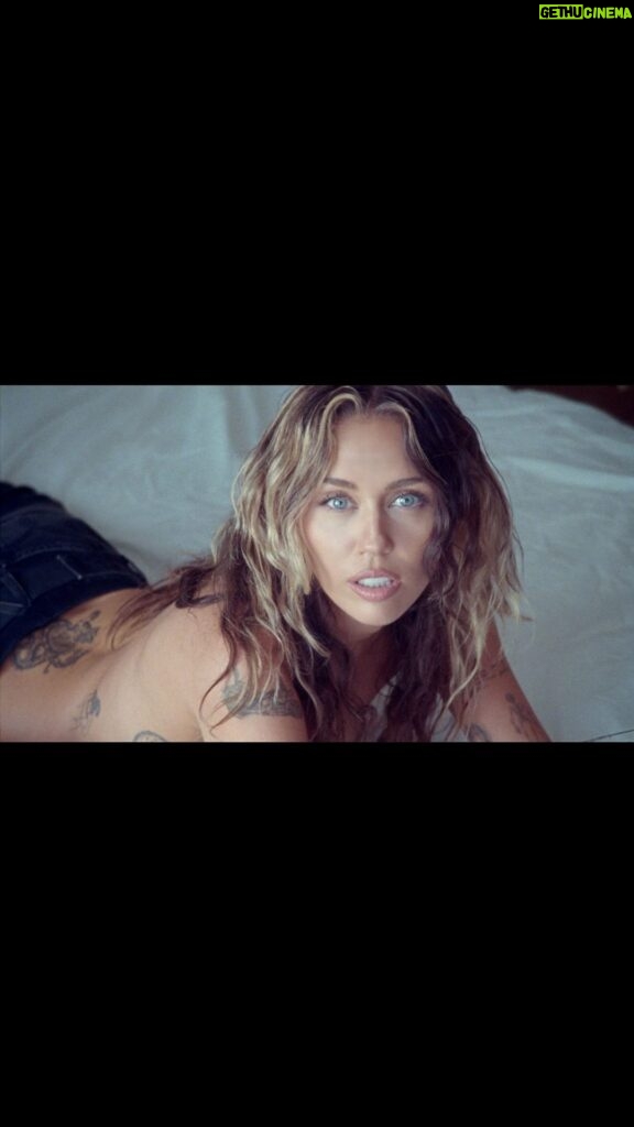 Miley Cyrus Instagram - JADED. MUSIC VIDEO. OUT NOW.