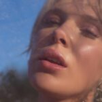 Millie Bobby Brown Instagram – sun kissed ft. one of my new favorite @florencebymills products launching soon 🌸💗 any guesses?
