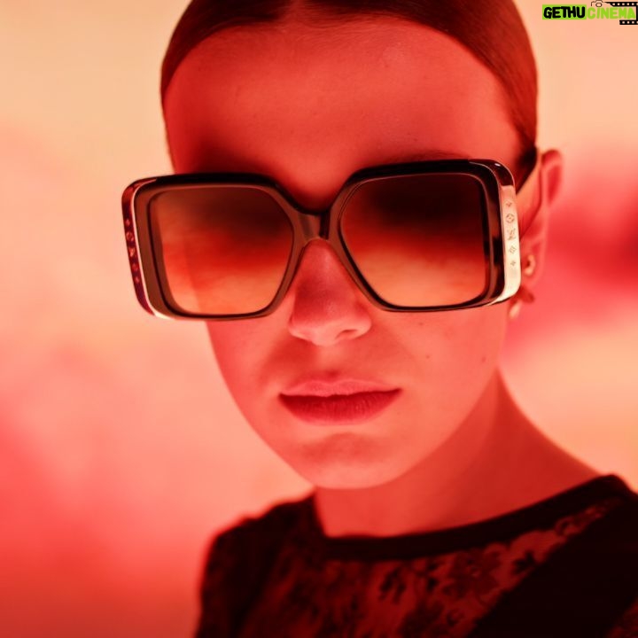 Millie Bobby Brown Instagram - 6 years ago I met @nicolasghesquiere and this was just a dream. Today, I’m pinching myself as I get to share I’m officially joining the @LouisVuitton family!! ❤️ The future is bright 🕶✨