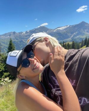 Millie Bobby Brown Instagram - thank u nature! moments like this are unforgettable <3