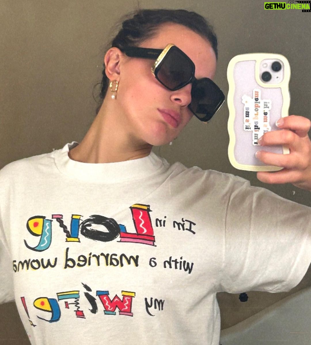 Millie Bobby Brown Instagram - Bluey theme tune playing rent free