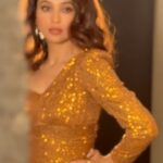 Mimi Chakraborty Instagram - Shimmer nd shine💕