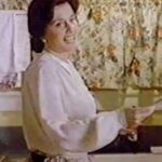 Mimi Kennedy Instagram - Happy Thanksgiving! Scene from my Homefront inspired kitchen and scenes from the Thanksgiving Episode. 🦃🥧💃