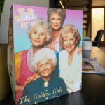 Mimi Kennedy Instagram - Puzzle Club @arizonatheatre 🧩 (If you’re a MOM fan you know) Ps. I’ve always loved and admired Bea Arthur! #goldengirls