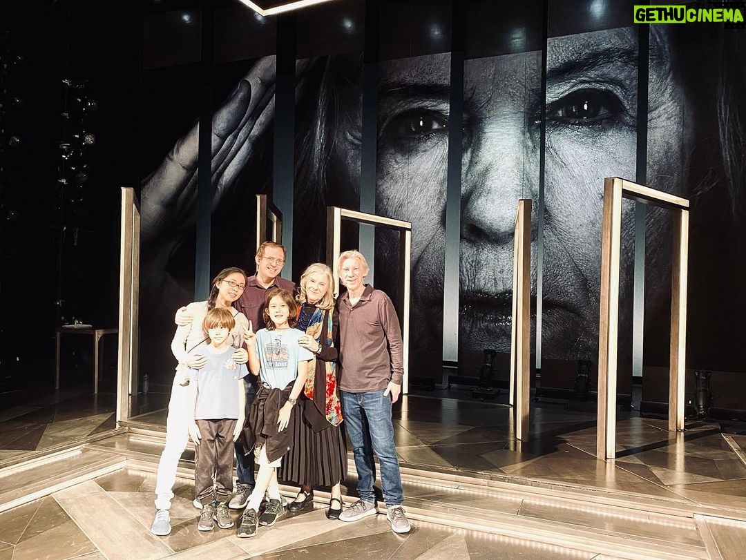 Mimi Kennedy Instagram - Pru Payne photo dump. Thank you to all who have attended so far! Can’t make it to Arizona to see Pru Payne? You are in luck! @arizonatheatre has a video streaming ticket option. ⌨️visit ATC.org 🎟️purchase your “ticket” 📧The theatre will email you your private link to watch. 🛋️Watch from your couch or wherever you may be!