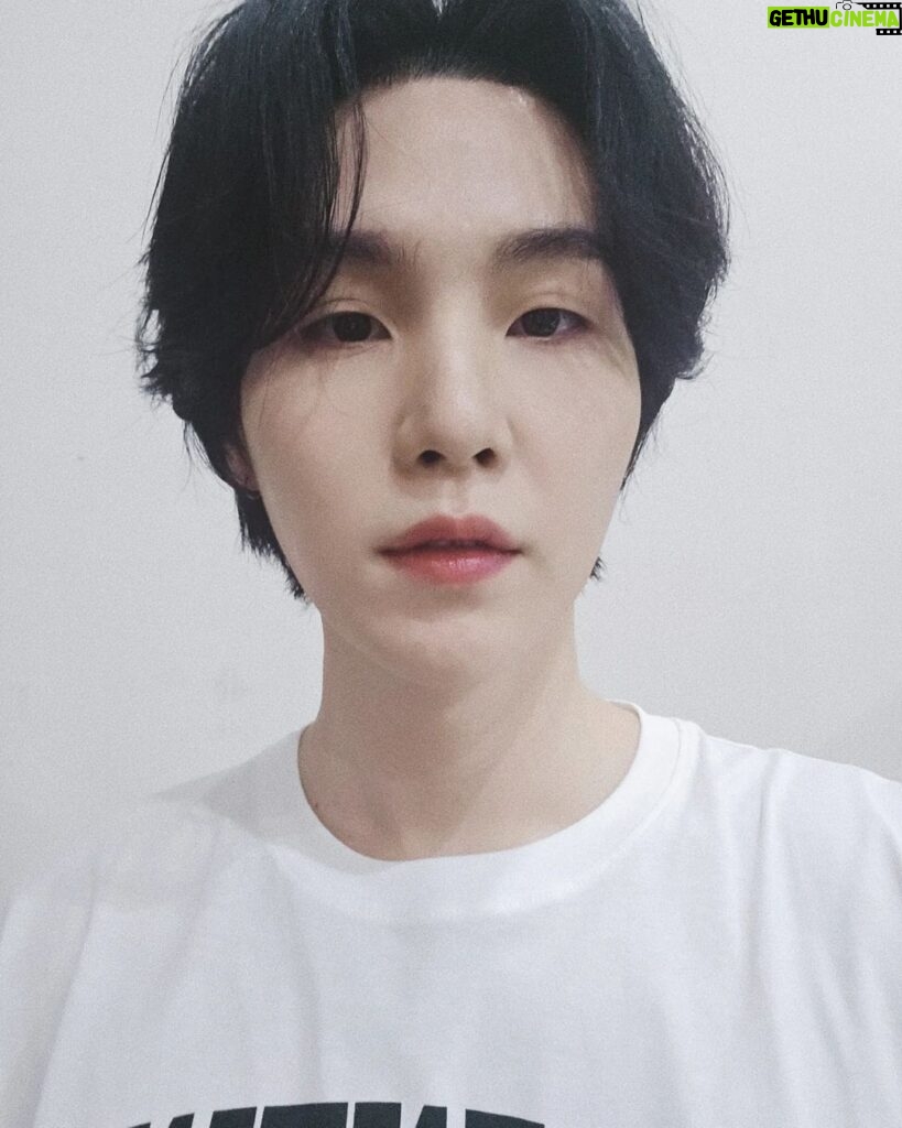 Min Yoon-gi Instagram - 30