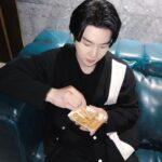 Min Yoon-gi Instagram - 대외비 재미있습니다! ☺️