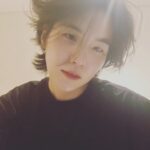 Min Yoon-gi Instagram – 머리가 산발이구만
