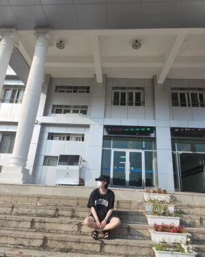 Min Yoon-gi Instagram - 먼저 인사합시다