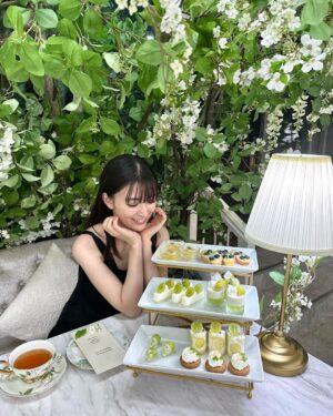 Mio Yuki Instagram - 大好きなシャインマスカットがたくさん使われてて幸せでした🤤

#HAUTECOUTURECAFE 
#omotesando
#ヌン活
#アフタヌーンティー
#シャインマスカット