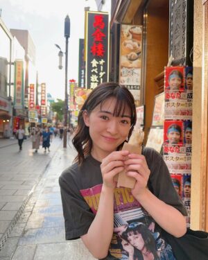 Mio Yuki Instagram - 今日は現場が巻き巻きで終わったので中華街へ行ってきました！

小籠包と北京ダック食べてパワーつけたので明日からも撮影頑張ります☺️

またお知らせまで楽しみに待っててください！

そして、今日の18時より
『賭けからはじまるサヨナラの恋』第6話配信です！

今週も是非ご覧ください！

#中華街 #小籠包 #北京ダック
#U-NEXT
#賭けからはじまるサヨナラの恋
#賭け恋