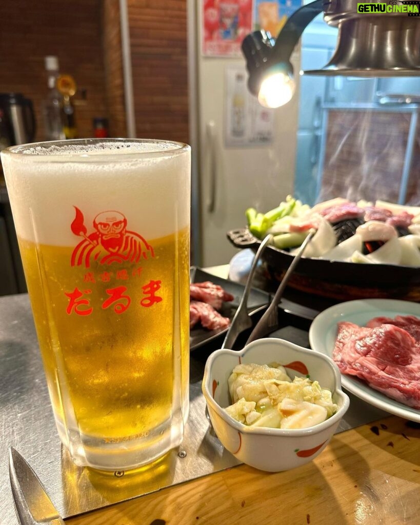 Mio Yuki Instagram - 北海道の美味しいお酒と 最近ハマってるクーラーボックスのお酒🍻 #北海道 #ビール #ガリサワー