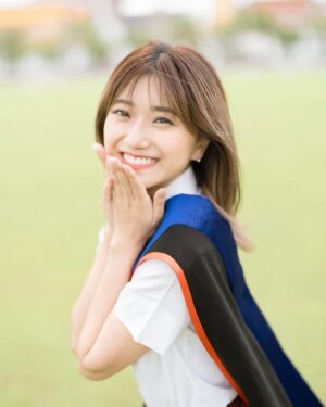 Miori Ohkubo Instagram - 👩‍🎓 
Date 📅 : Dec. 13 2023
Time 🕛 : 16:00 - 18:00
Place 📍 : Bangkok University (rangsit campus)
Hope to see you guys👋☺️
#BNK48 #MioriBNK48 #大久保美織 #Miichan