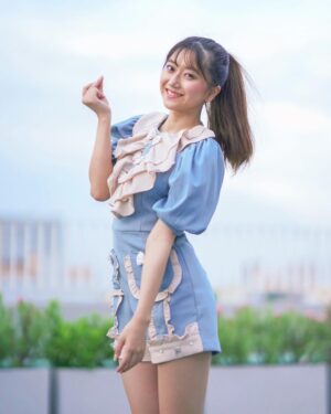 Miori Ohkubo Instagram - Only today…(?)
#BNK48 #MioriBNK48 #大久保美織 #Miichan #onlytodayth