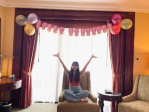 Miori Ohkubo Instagram - Happy 23rd birthday to me 💕
ขอบคุณทุกคนสำหรับคำอวยพรวันเกิดนะคะ~🙌
อายุ 23 ก็จะทำงานเยอะๆค่า~💪
Thank you everyone for the birthday wishes~🙌
I will work a lot in my 23rd year too~💪
お祝い、そして応援のメッセージありがとう〜🙌
23歳もいっぱいお仕事するぞ〜💪
#BNK48 #MioriBNK48 #大久保美織 #Miichan