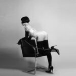 Miriam Veil Instagram - Excited to be sharing this new set for the delectable @ikonostas_coutureforpleasure by @darren_black 🖤 . MUA @soda_mua Gloves @ladylucielatex Stockings @tlclatex London, United Kingdom