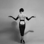 Miriam Veil Instagram - Excited to be sharing this new set for the delectable @ikonostas_coutureforpleasure by @darren_black 🖤 . MUA @soda_mua Gloves @ladylucielatex Stockings @tlclatex London, United Kingdom