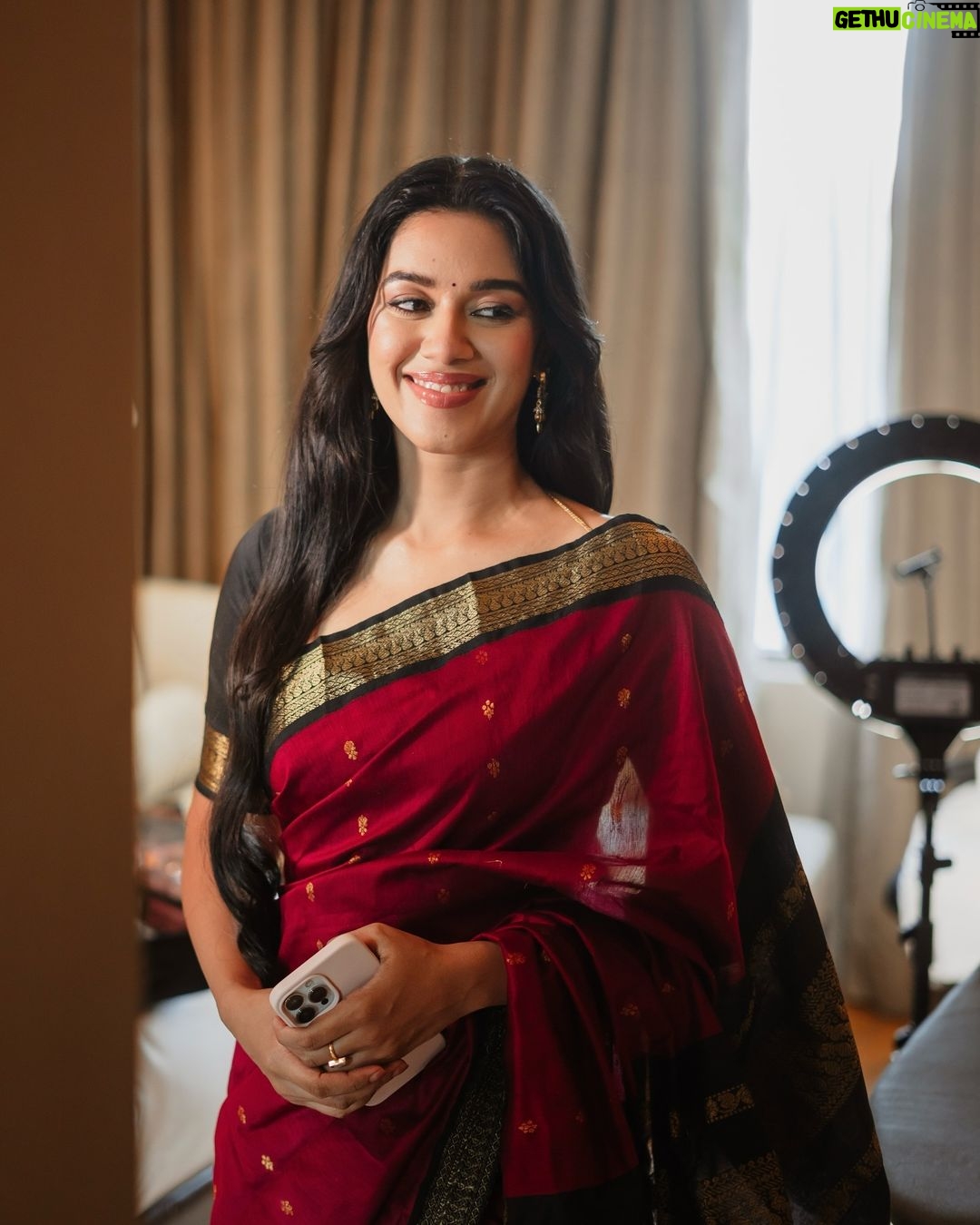 Mirnalini Ravi Instagram - Merry Christmas 🎄