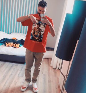 Mishlawi Instagram - you supposed to be my escape from everybody else, you acting like them😴