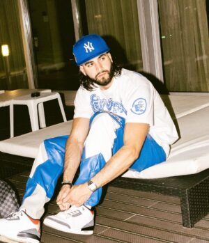 Mishlawi Instagram - Lately