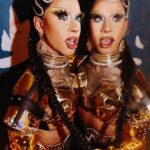 Miss Abby OMG Instagram – Double trouble 💛⚔️💛
Photo: @rachelecclestone @3xnyx 
Hair: @wigsbysire 
Lashes: @gayamua 
Lips: @cursedcosmetics_ 
Face: @benefitnetherlands @kryolanofficial 
#missabbyomg #hostedbyabby #brazilianqueen #yellowgreenblue #brazilian #dragqueen #drag #dragmakeup #dragexcellence Club NYX