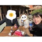 Miyu Kitamuki Instagram - 姪っ子東京初上陸！ 兄夫婦と姪っ子が東京へ遊びにきたのでディズニーランドに行ってきました〜 可愛い可愛いと愛でながらもベビーカーでお昼寝した隙をついて兄と奥さんとビールでカンパァイ‼︎‼︎ 可愛い〜って言うと自分のほっぺに手を当てて「可愛いポーズ」するんです。 あらあら、いつの間にかそんなあざとテクを覚えたのかしら、そのあざとさ叔母さんにも教えてほしいわっ。 テクテク歩きまくる子供と1日過ごすのは楽しかったけど同時に、はつらつ過ぎて心配が勝つこともあり大変さを知りました。 おにいの奥さん、世の子育てをしてる方々皆さんすご過ぎるよ…。 姪っ子はこれから先、一生北向家の永遠のアイドルになること間違いなし。 #推し活