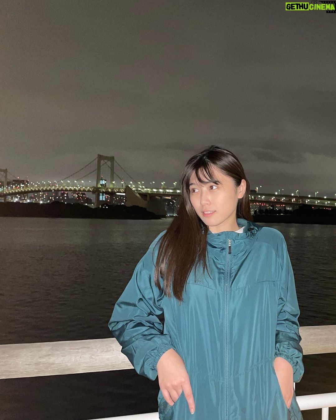 Miyu Kitamuki - 1.5K Likes - 8月19日。
バ イクの日らしいです。
てことで最近の写真を〜🏍
夜のお台場はさいっこうでした。
みんなも安全運転で楽しみましょうね〜🫡
#バイクの日
