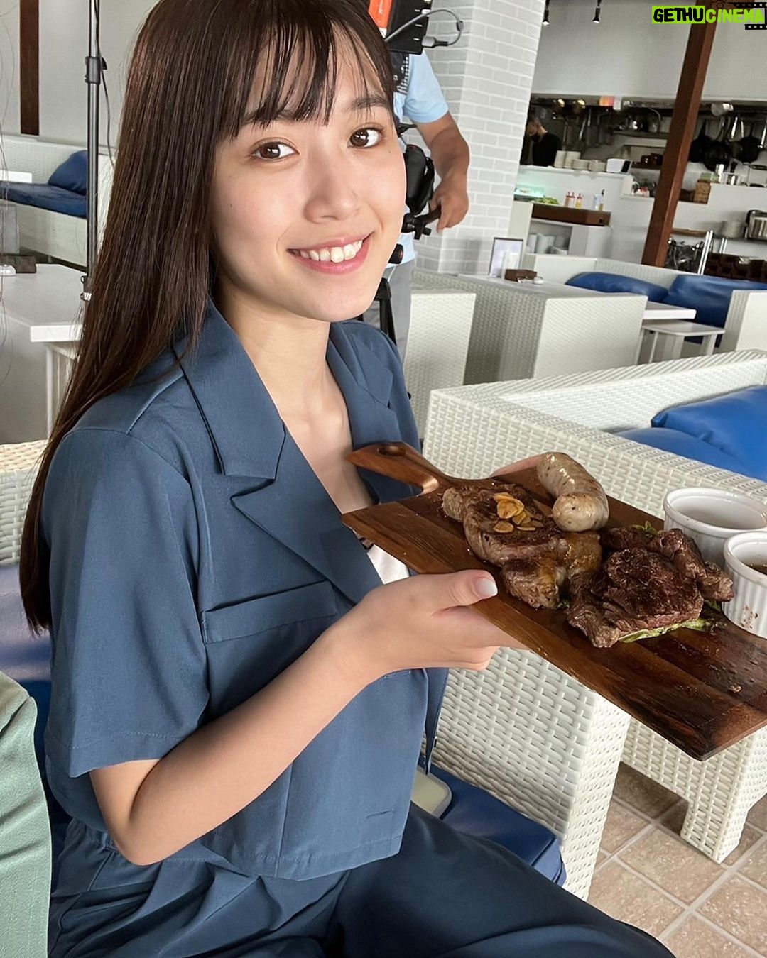 Miyu Kitamuki - 1.8K Likes - 本日もこの後23:40〜
ncc長崎文化放送
「気になるふたりの美食な休日」に出演させていただきます😊
今日は第二話!
凜ちゃんとまたまた長崎の美味しいもの食べてきちゃいました🤭
長崎県民の方々、是非ご覧ください🫶
放送終了後に今回もncc公式YouTubeチャンネルで未公開版が放送されますので
見られないよ〜って方はそちらを是非チェけらお願いします🙇♀️
みんな今日からお盆休みかなー?
くれぐれも台風には気をつけてくださいね〜🌪