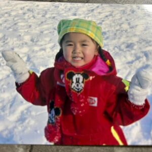 Miyu Kitamuki Instagram - 気づけば今日で24歳
産んでくれた母とこれまで支えてくれた家族と出会ってくれた皆さんに心から感謝です。
コメント・DMでメッセージくださった方々ありがとうございます🙇‍♀️

母が24歳だからと律儀に24本ロウソクを立ててくれましたがほぼ火事でした。