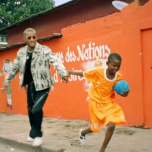 Mohamed Ramadan Instagram - 🏆🌍🏟️ The official music video for African Cup of Nations.
Link in bio 🚀
ثقة في الله نجاح☝🏽