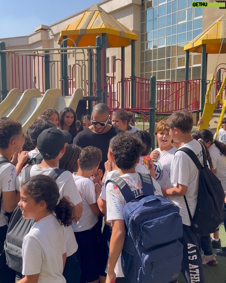 Mohamed Ramadan Instagram - 👩🎓🇺🇸 Today from my daughter’s Promotion ceremony from KG2 to Grade 1 @ais_egypt_westcampus Ais West Egypt