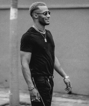 Mohamed Ramadan Instagram - 🙌🏽🌍🔝 AKWABA