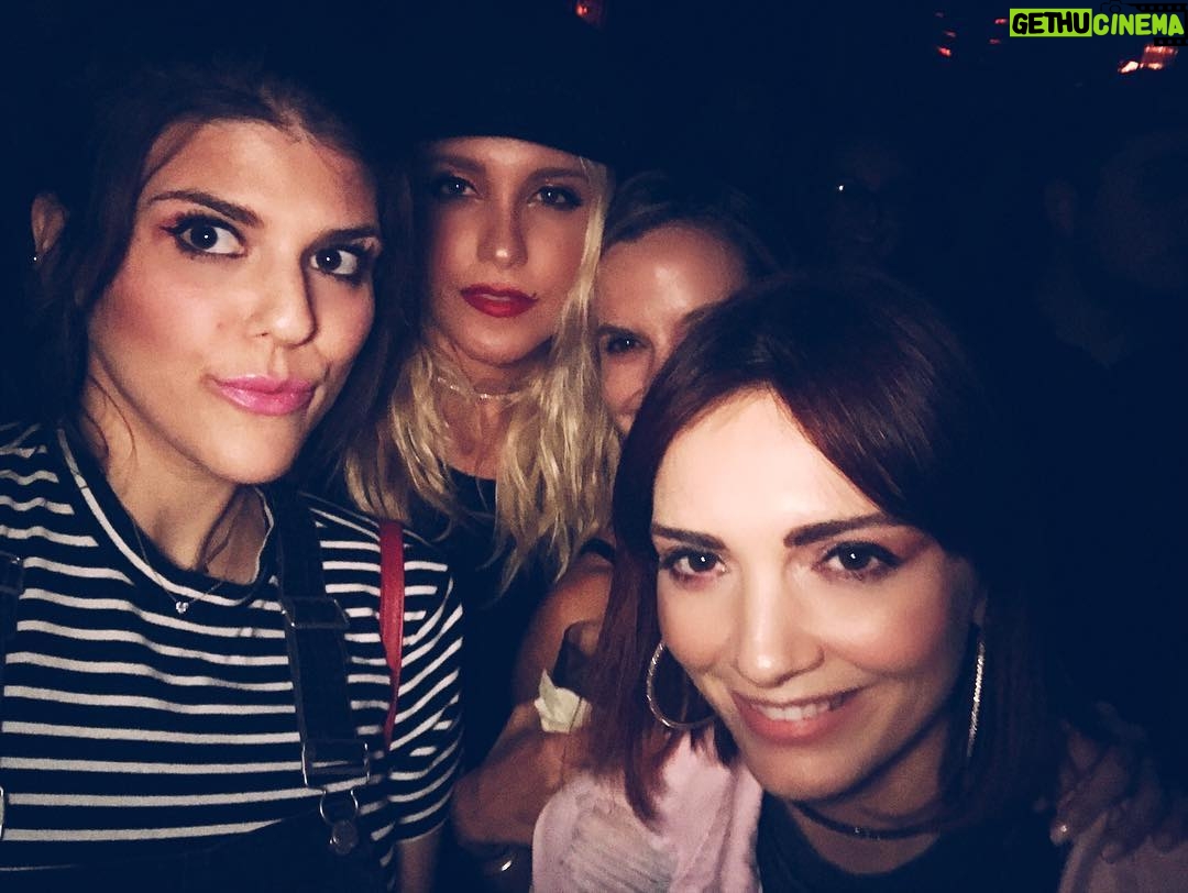 Molly Tarlov Instagram - As good as it got in the Peppermint Pit selfie wise 🤳🏼 The Peppermint Club