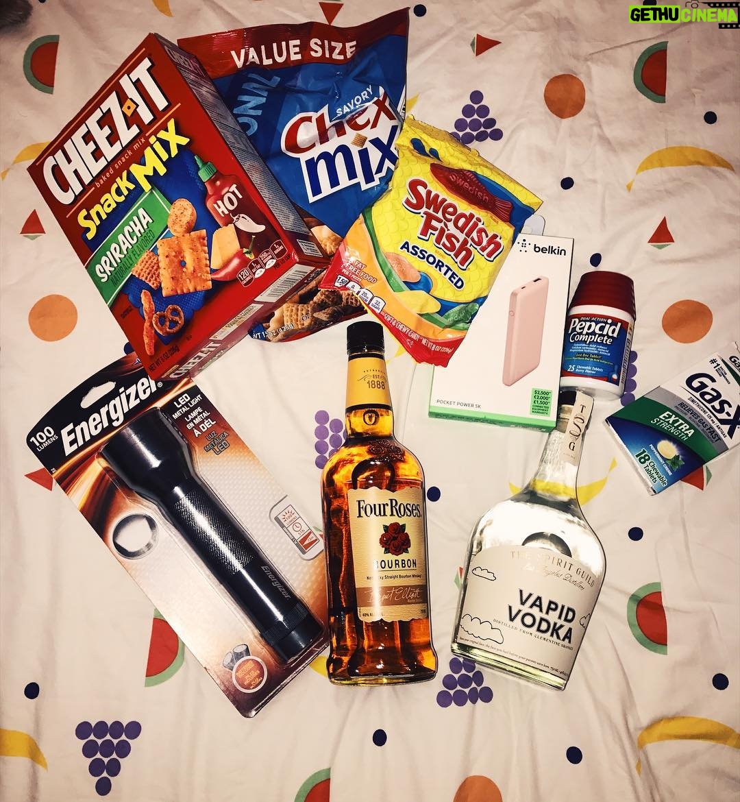 Molly Tarlov Instagram - Ok, I'm packed for camping! ⛺️ I got all the essentials, right?